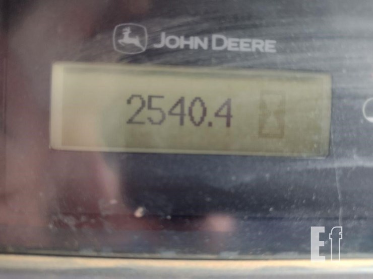 2020-deere-331g-image-6