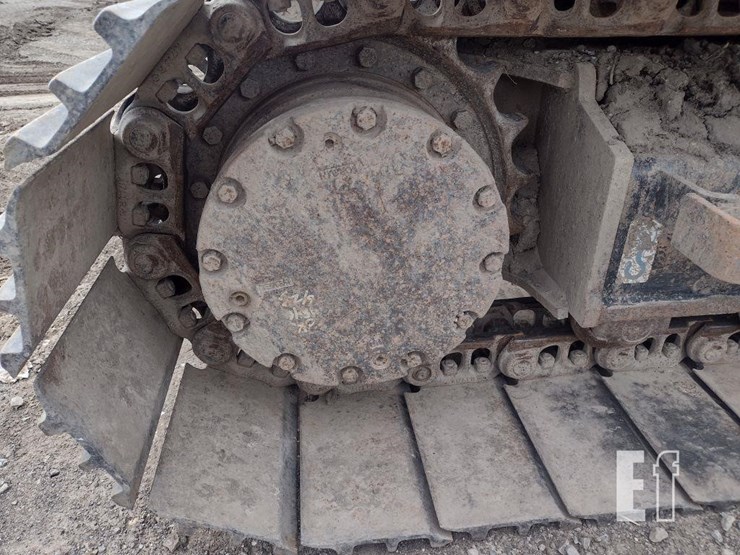 2018-hitachi-zx135us-6-image-26