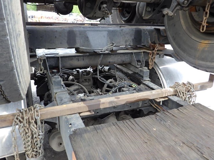 2017-kenworth-t800-image-21