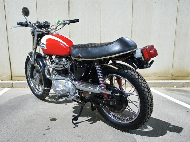1968-triumph-t100-daytona-motorcycle-image-3