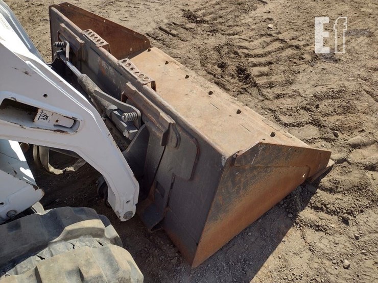 2010-bobcat-t190-image-20