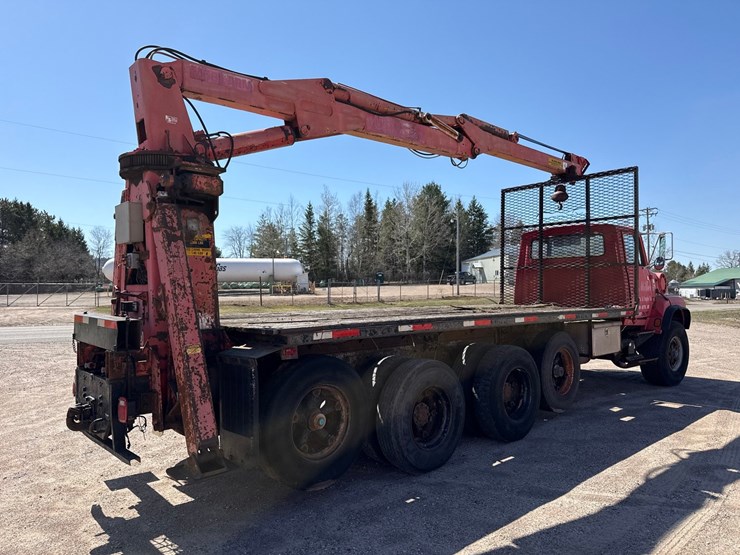 1996-ford-l9000-image-5