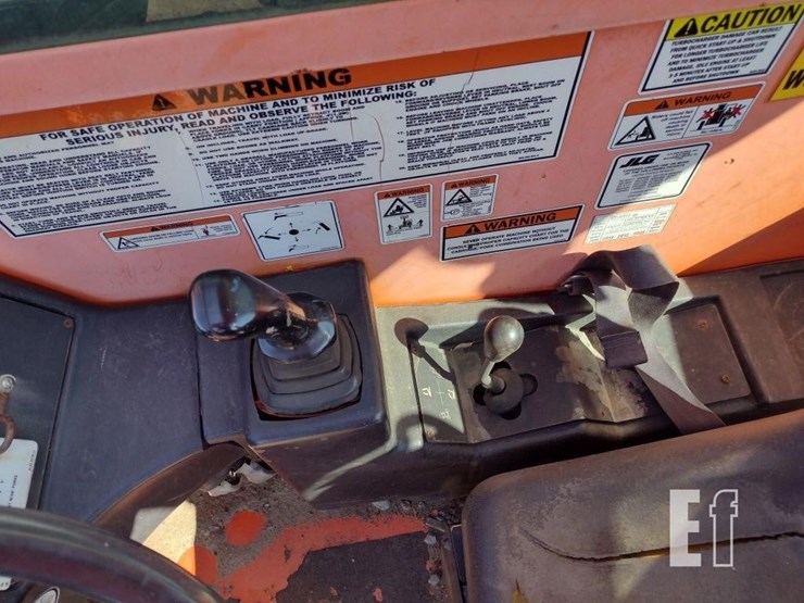 2004-jlg-g6-42a-image-7