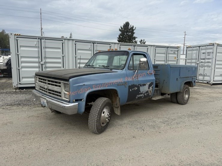 1986-chevrolet-30-image-1