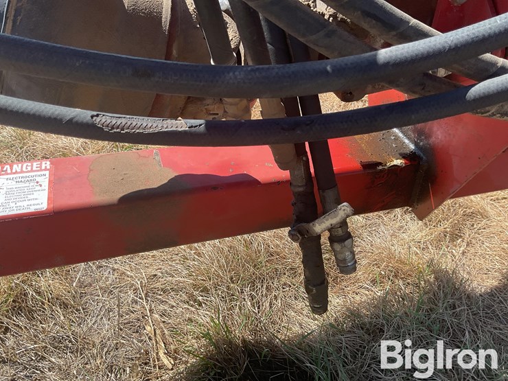 feterl-12”-diameter-auger-w/swing-away-image-12