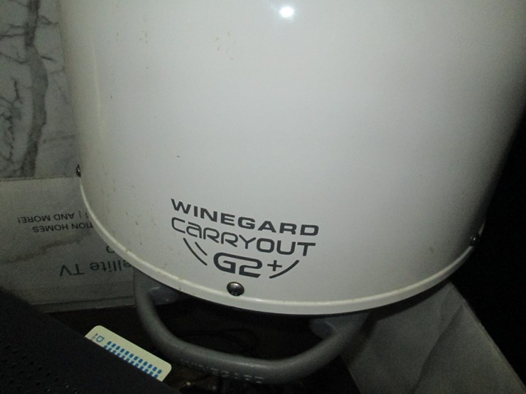 #36730-•-winegard-g2+-portable-satellite-tv-antenna-image-5