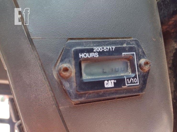 2005-caterpillar-287b-image-6