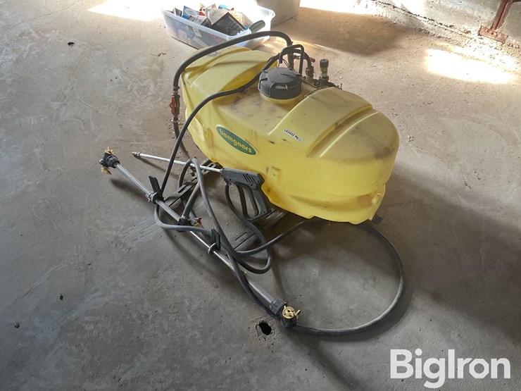 bomgaars-spot-sprayer-image-1