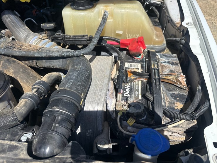 2019-ford-f550-image-41