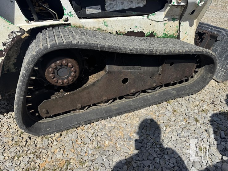 2014-bobcat-t590-image-5