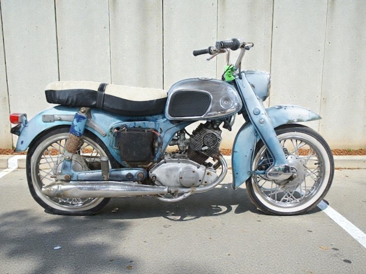 honda-ca95-baby-dream-motorcycle-image-1