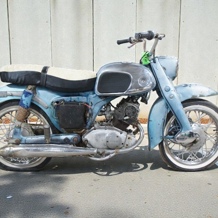 Honda CA95 Baby Dream Motorcycle