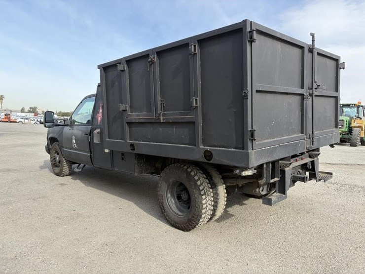 1997-chevrolet-cheyenne-3500-image-4