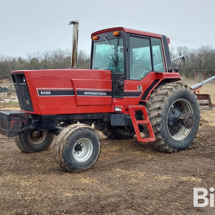 1985 INTERNATIONAL 5488