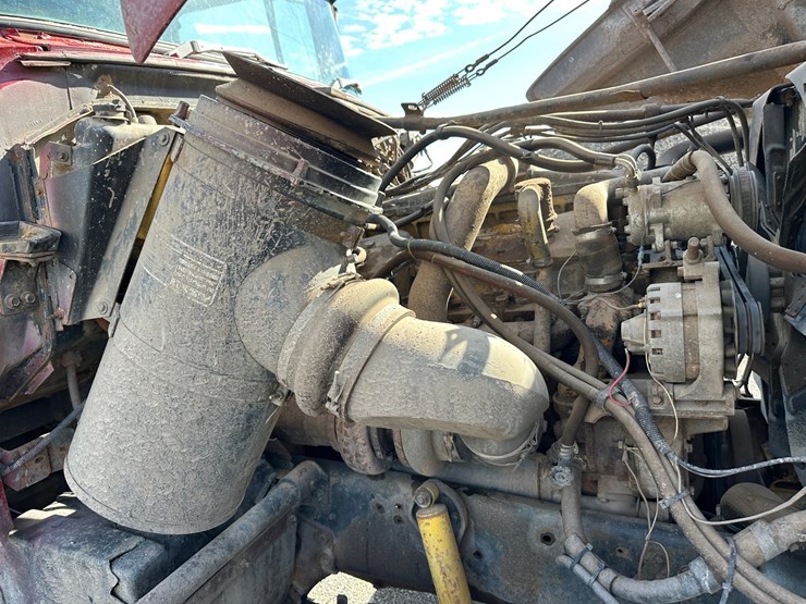 1984-ford-tractor-image-27