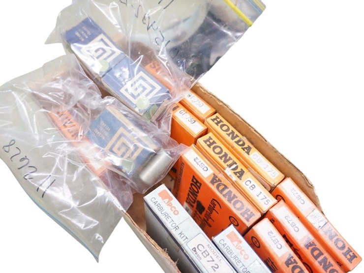 japanese---kawasaki,-honda,-etc…-miscellaneous-parts-lot-image-7