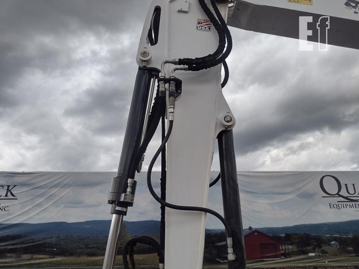 2020-bobcat-e85-image-25