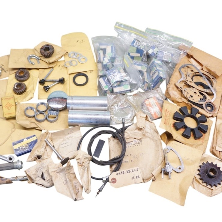 Italian - Ducati etc… Miscellaneous Parts Lot