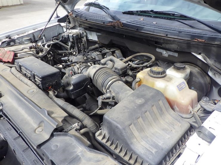 2013-ford-f150-image-8