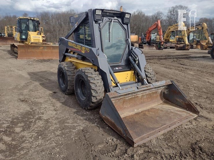 2001-new-holland-ls170-image-29