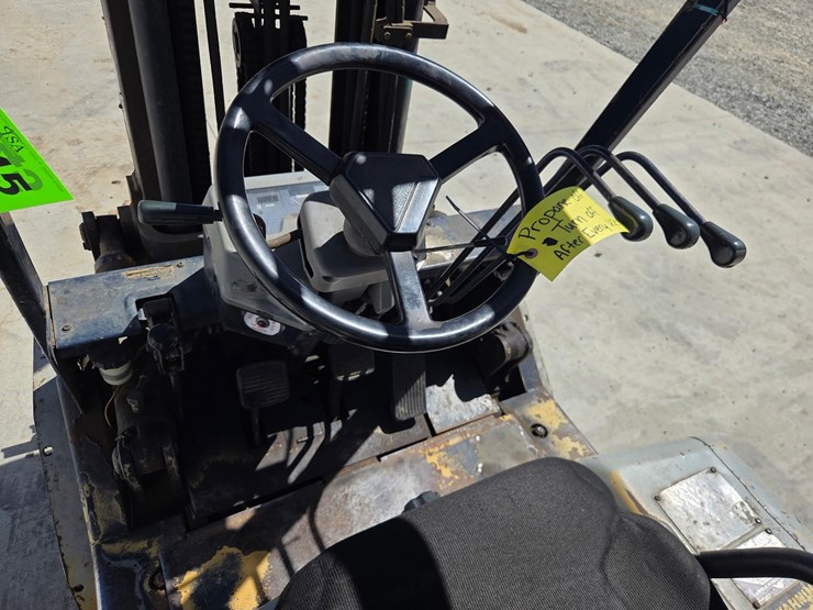 komatsu-fg25t-11-image-40