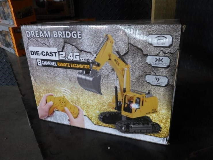 sklp-excavator-toy-image-2