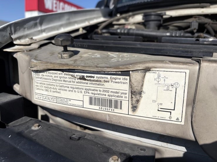 2002-ford-e350-image-8