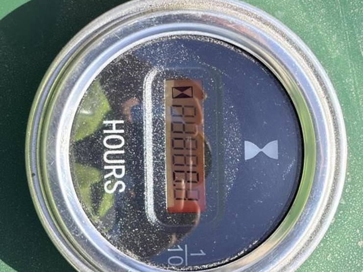 2026-zjg-zj-380-skid-steer-loader-image-11