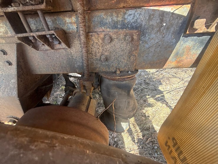 1996-ford-l9000-image-33