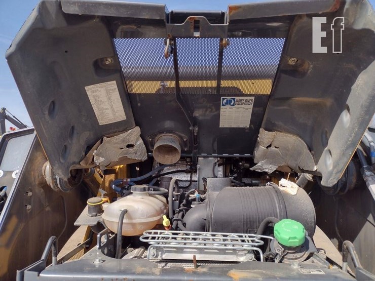 2023-deere-333g-image-28