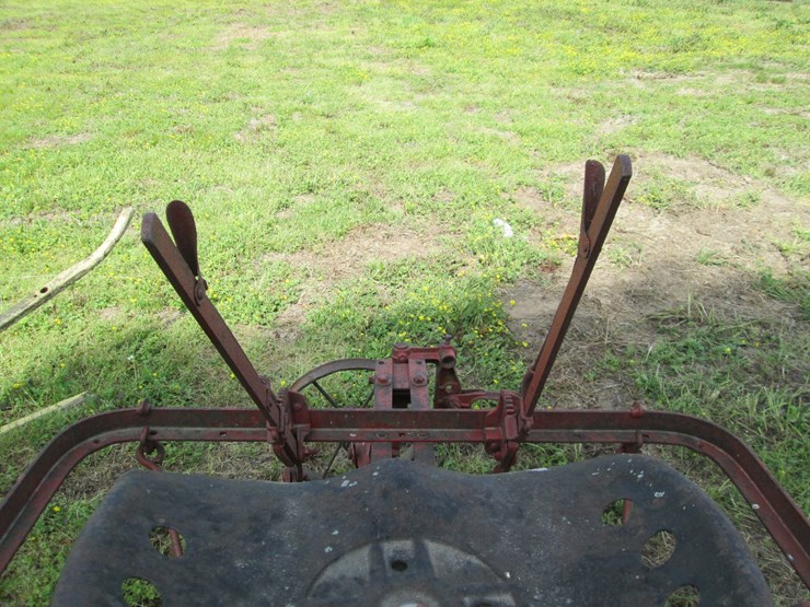 #36764-•-25"-horse-drawn-disk-image-5