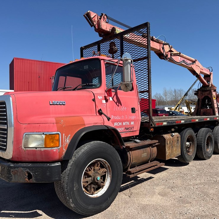 1996 FORD L9000