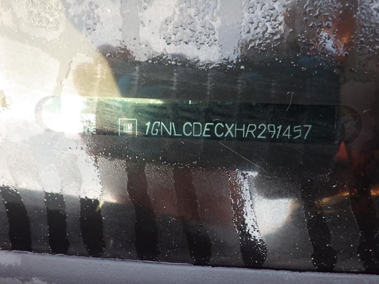 2017-chevrolet-tahoe-image-44