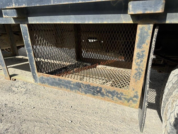 2000-ford-f450-image-26