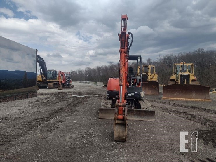 2006-kubota-kx161-3-image-2