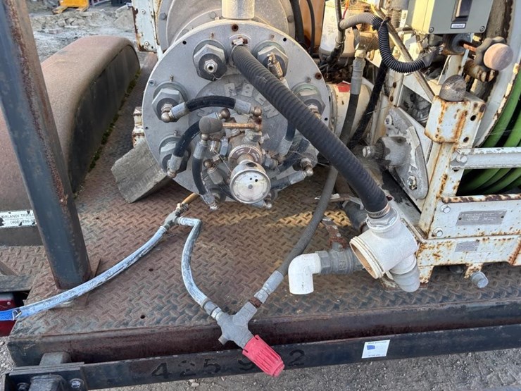 t/a-pressure-washer-trailer-image-24