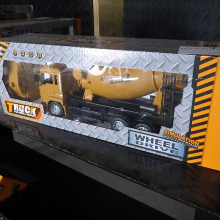 SKLP Mixer Truck Toy