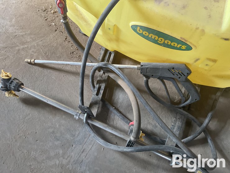 bomgaars-spot-sprayer-image-10