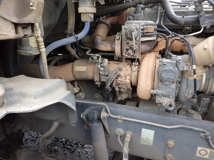 2017-kenworth-t800-image-53