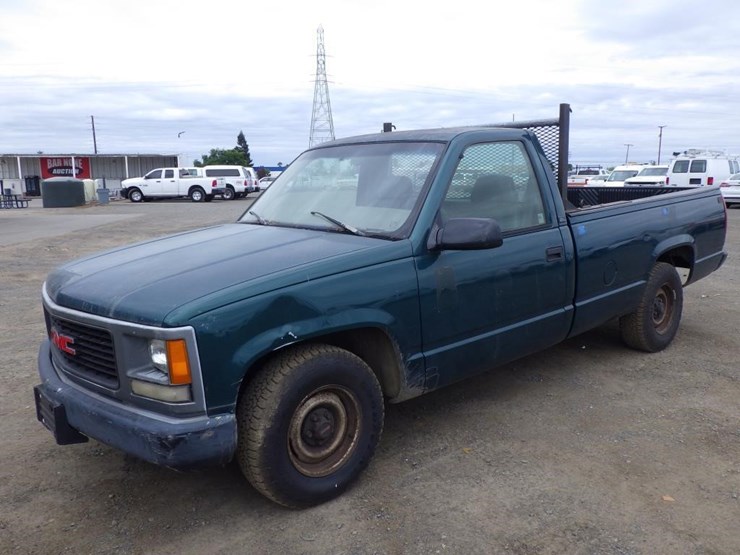 1995-gmc-1500-image-1