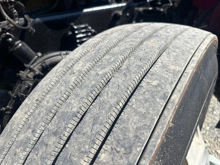 2008-peterbilt-386-image-73