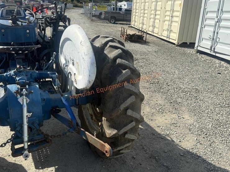 1972-ford-3000-image-18