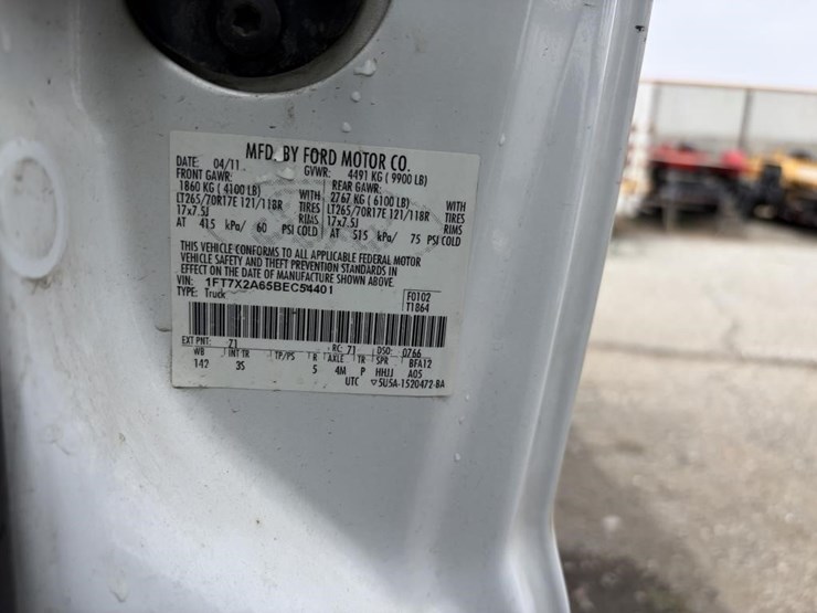 2011-ford-f250-image-18