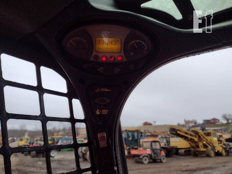 2017-bobcat-t590-image-7