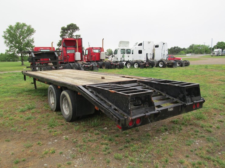 #46185-•-1997-pro-trak-20'-t/a-steel-gooseneck-equipment-trailer-1p9dg2528vc298151-image-4