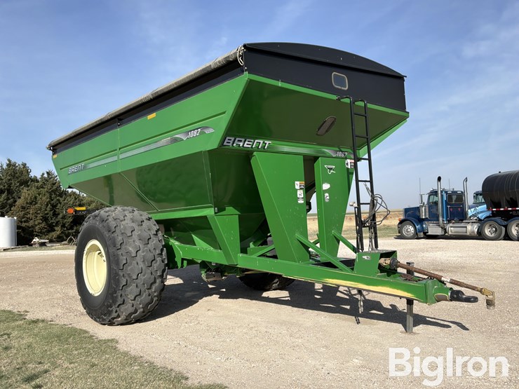 2015-brent-1082-image-3