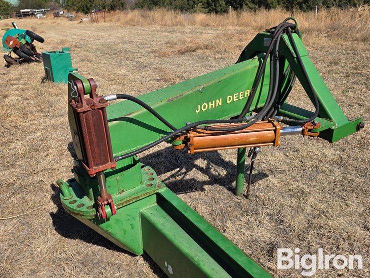 john-deere-155-image-12