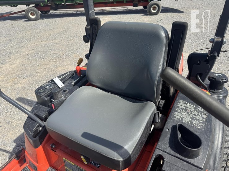 kubota-zg327-image-7