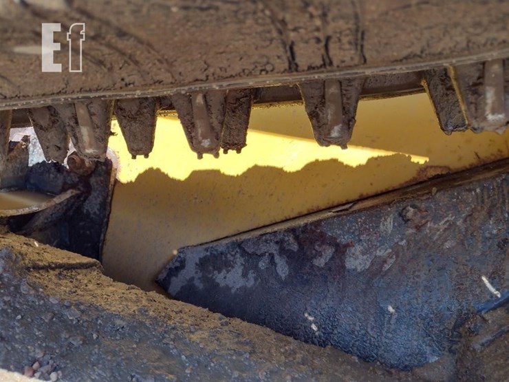 2023-deere-325g-image-17