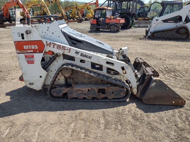 2020-bobcat-mt85-image-3